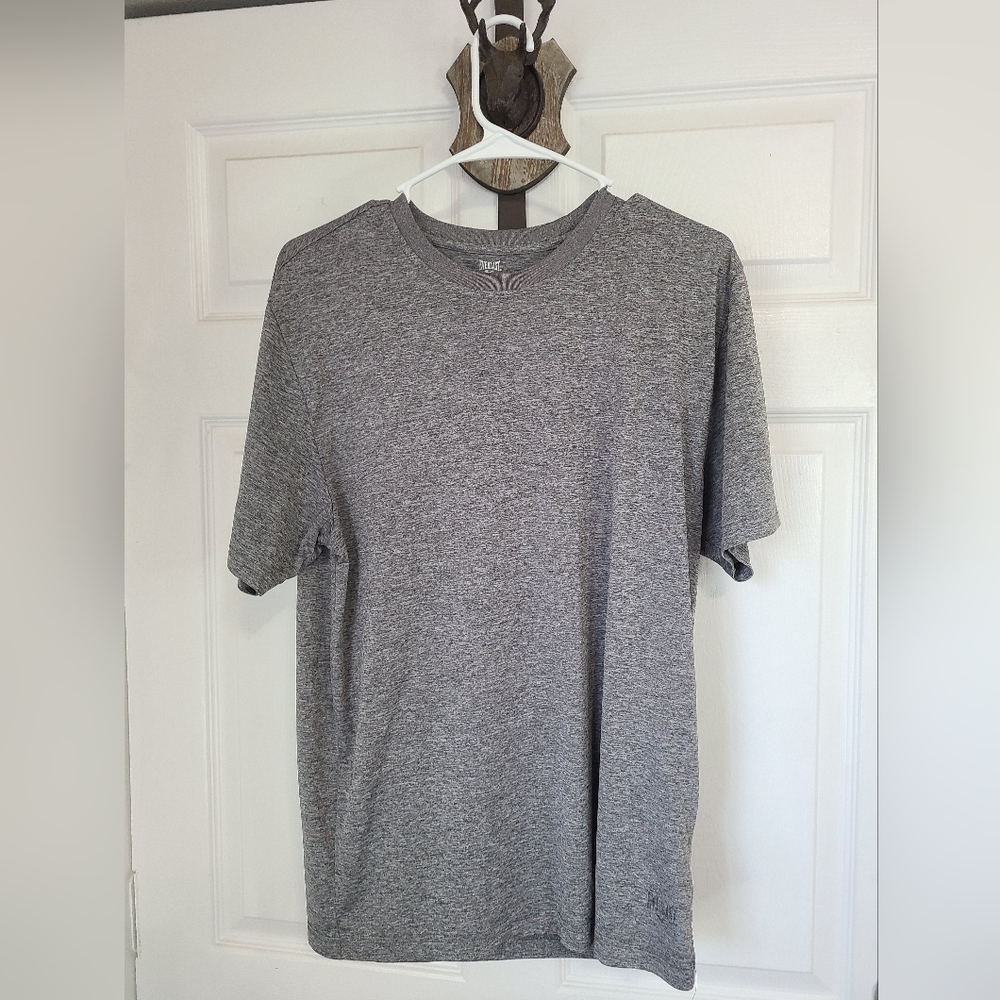 (1609) Everlast Men's Athletic Fit Everdry Workout Shirt, Size: Medium Grey